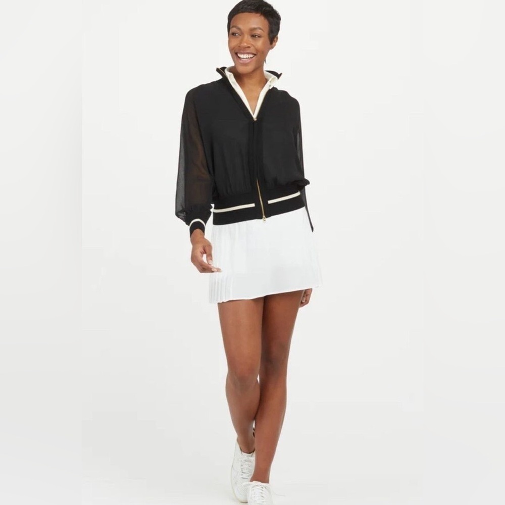 SPANX Get Moving White Pleated Booty Boost Tennis Skirt‎ Skort Preppy Size XS